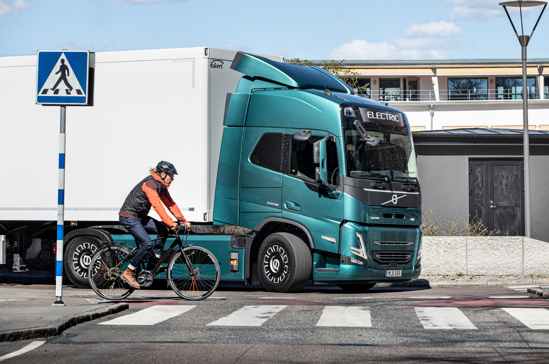 Volvo Trucks Presenteert 'Towards Zero' Op IAA