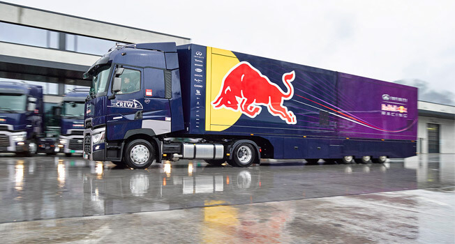 Renault Trucks T 520 High Red Bull