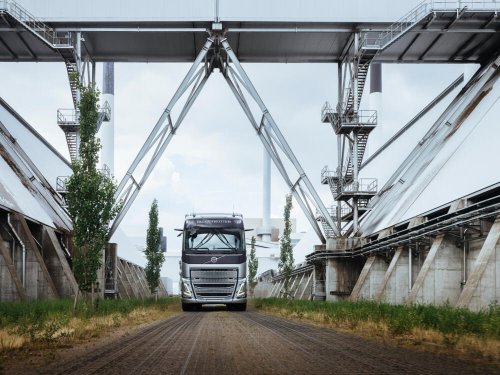 Nijwa-Volvo-Trucks-FH-13