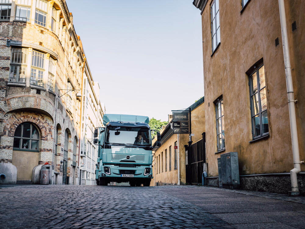Nijwa-Volvo-Trucks-FL-Electric-06 Nijwa-Volvo-Trucks-FL-Electric-06