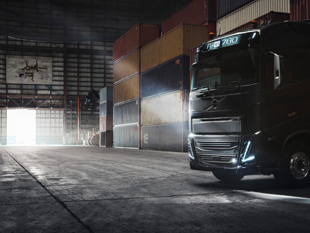 Nijwa-Volvo-Trucks-FH16-15 Nijwa-Volvo-Trucks-FH16-15