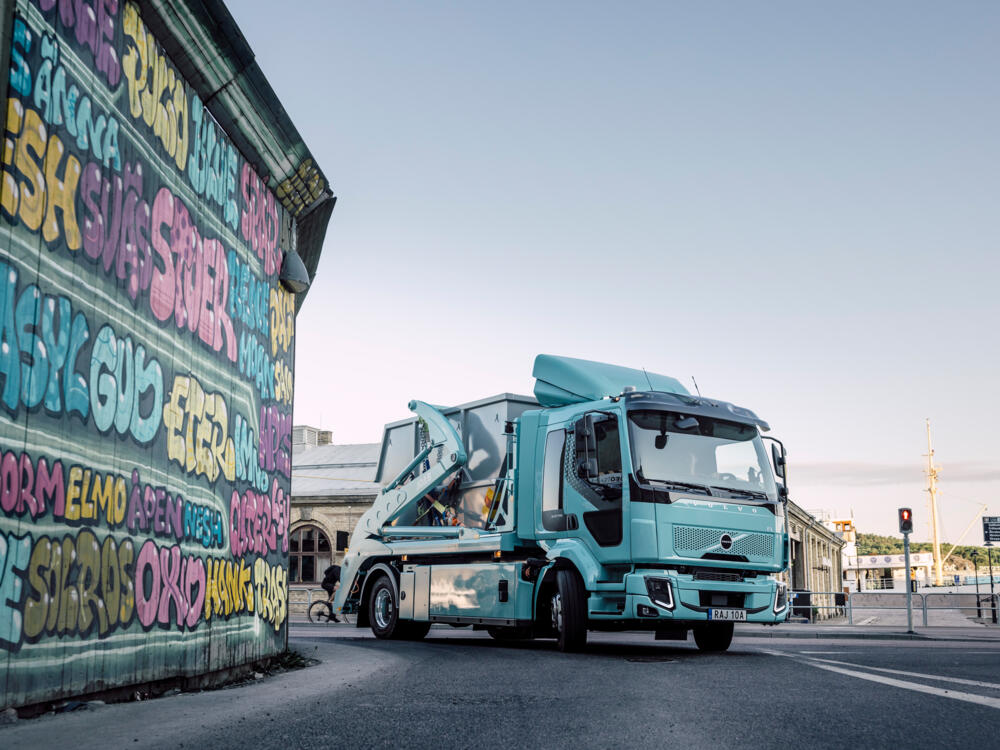 Nijwa-Volvo-Trucks-FL-Electric-05 Nijwa-Volvo-Trucks-FL-Electric-05