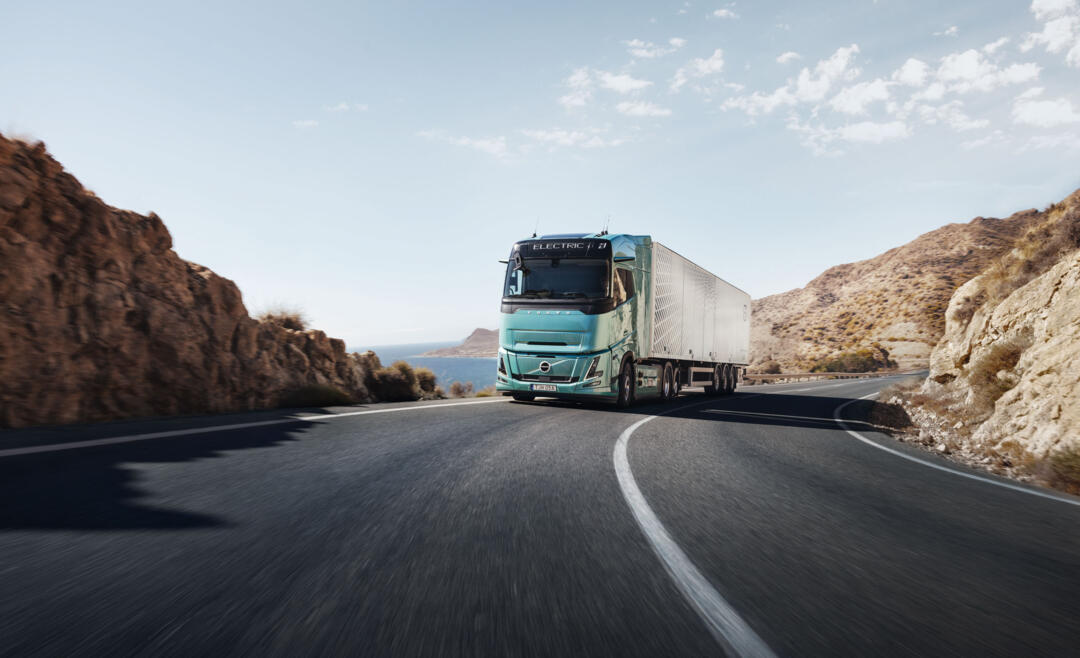 Volvo FH Aero extended range 4