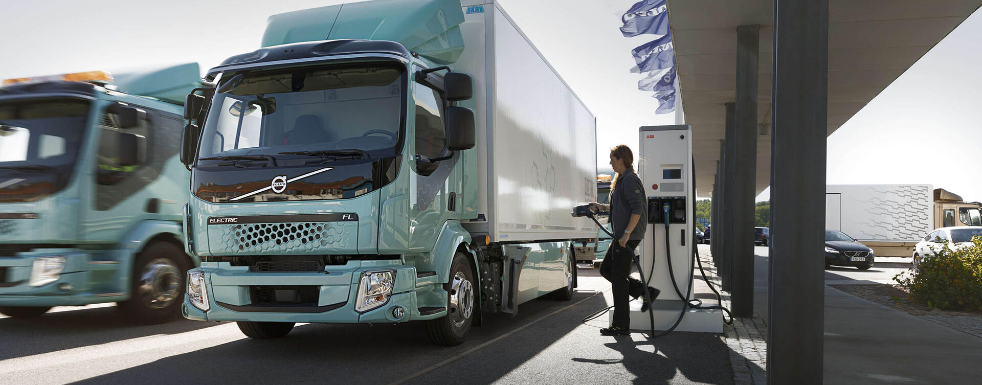 Volvo Trucks en supermarktketen slaan handen ineen voor elektrisch transport