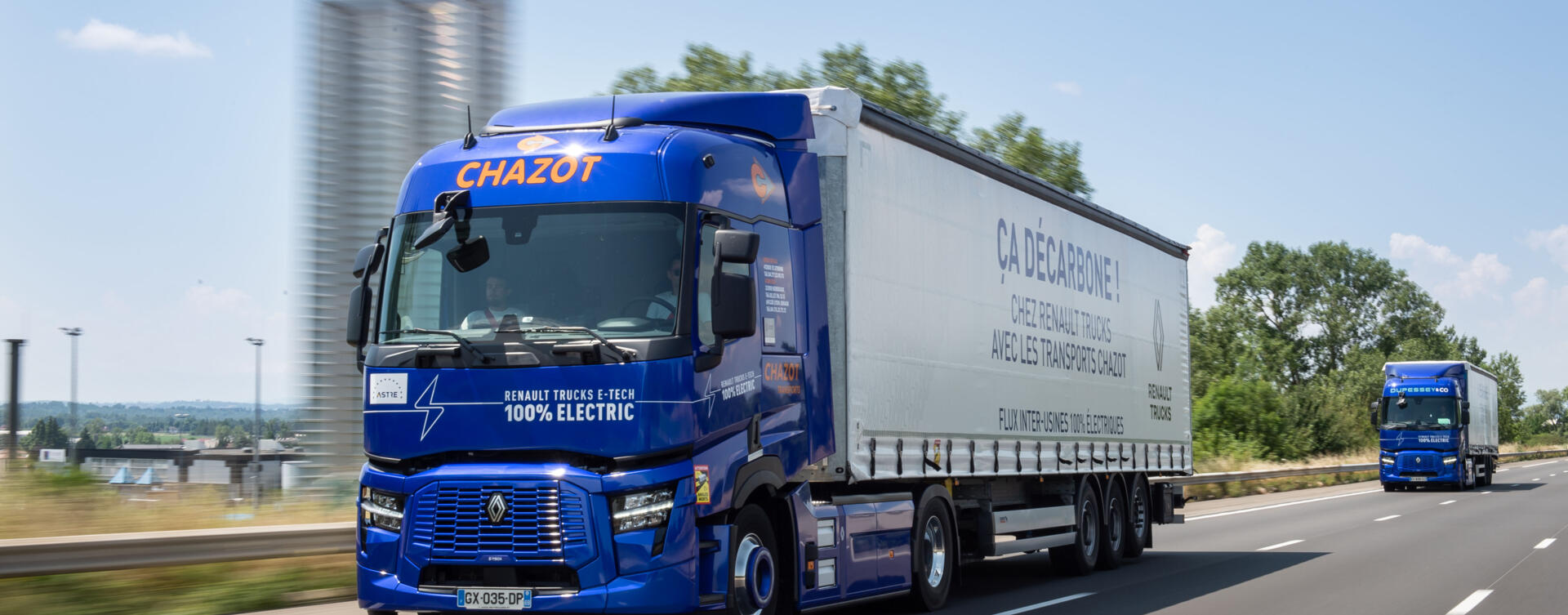 Renault Trucks schakelt tandje bij met de elektrificatie van zijn interne logistiek