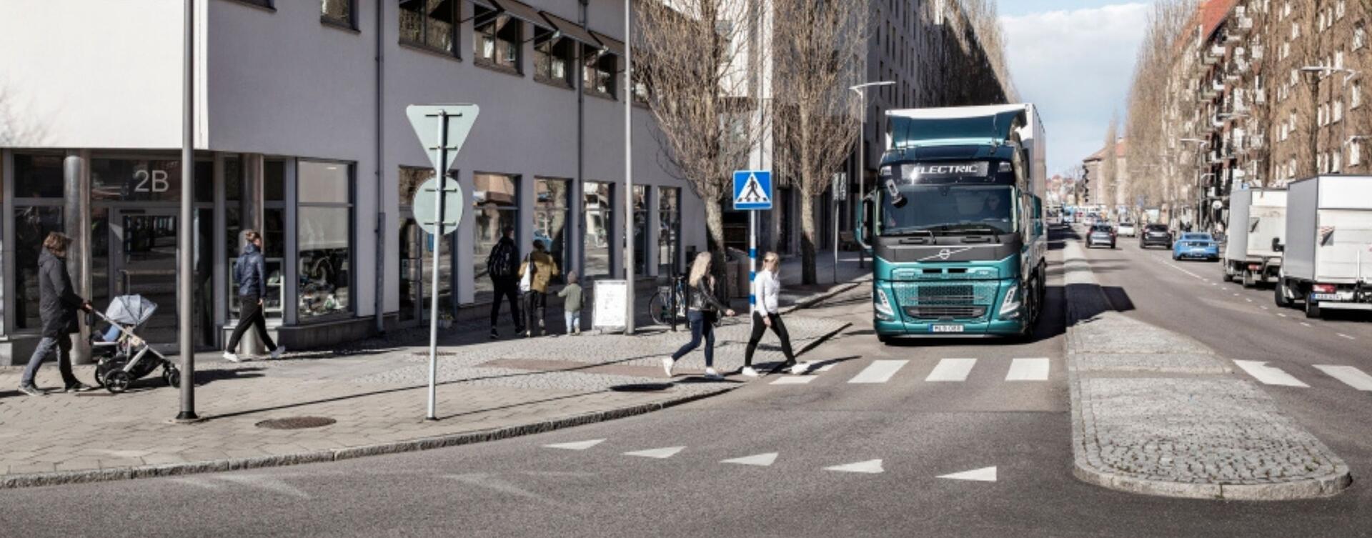 Akoestisch waarschuwingssysteem bij lage snelheid voor elektrische Volvo Trucks
