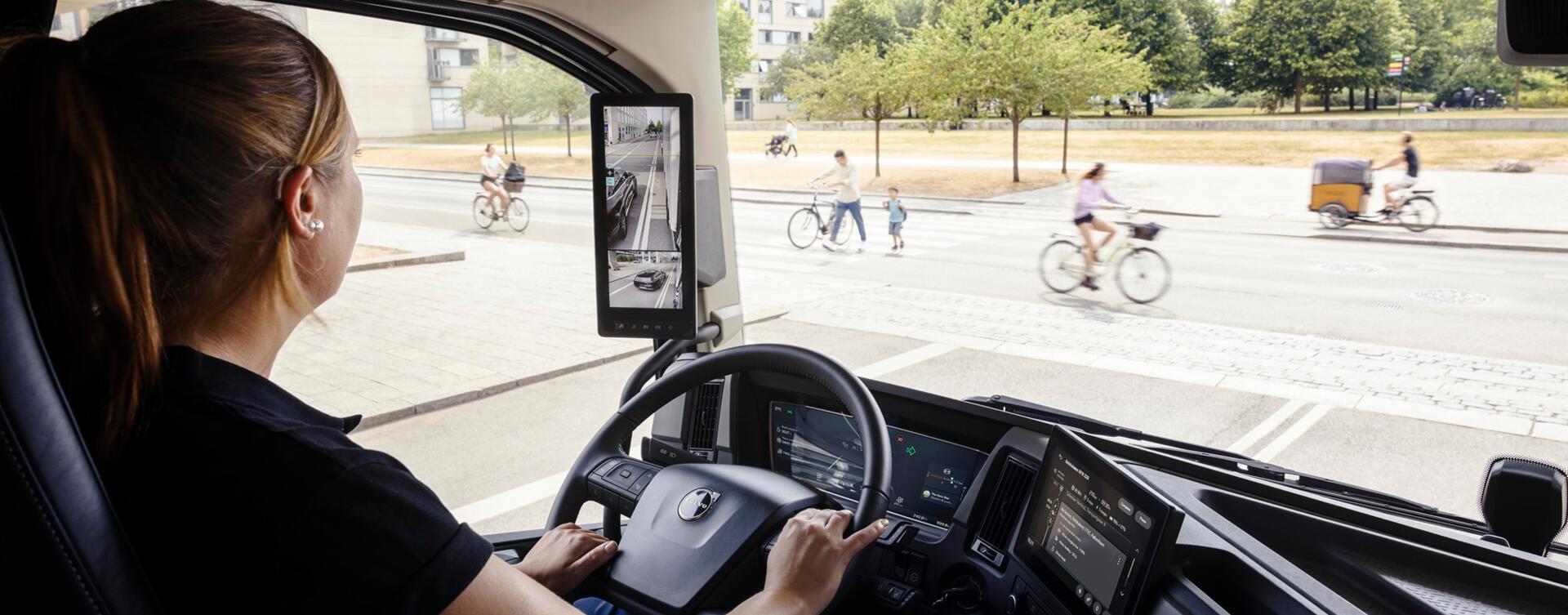 Nieuwe veiligheidssystemen voor Volvo Trucks