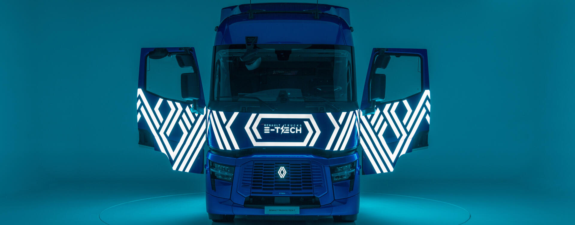 Renault Trucks verlicht Europa met de Diamond Echo!