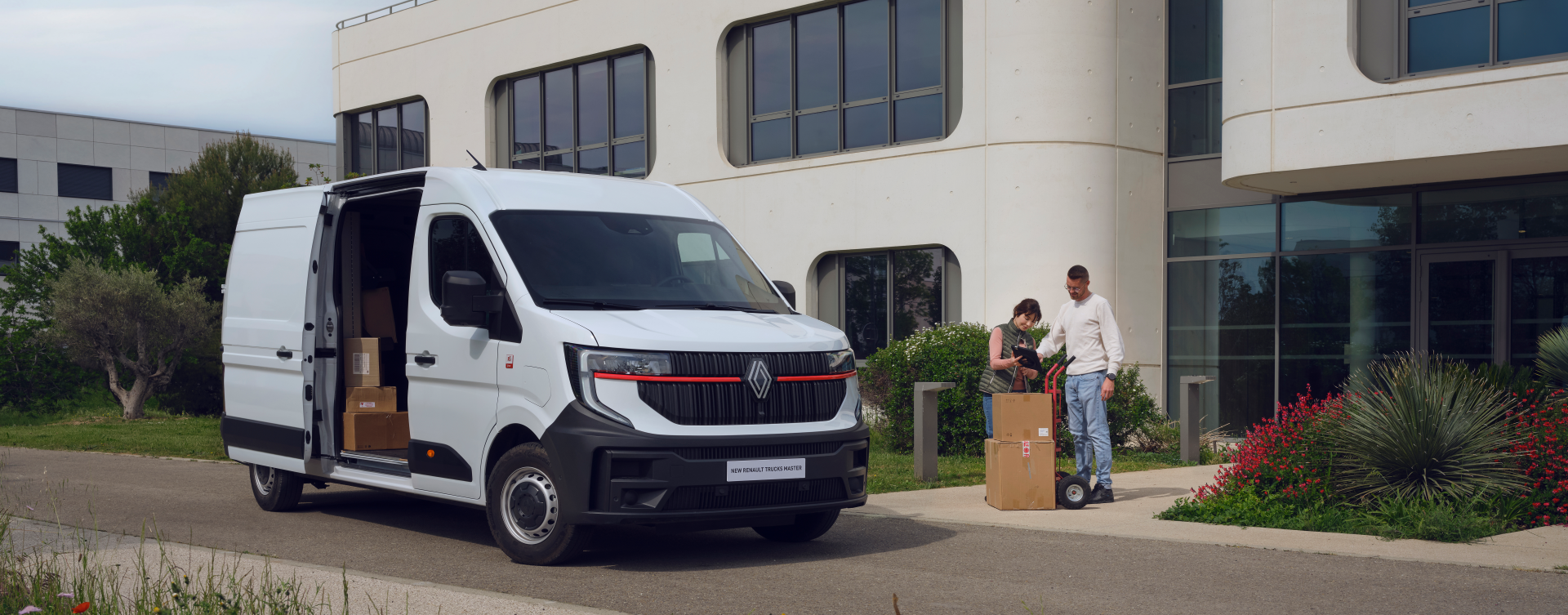 Renault Master E-Tech Home Delivery