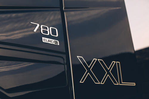 Volvo FH16 XXL cabine 780