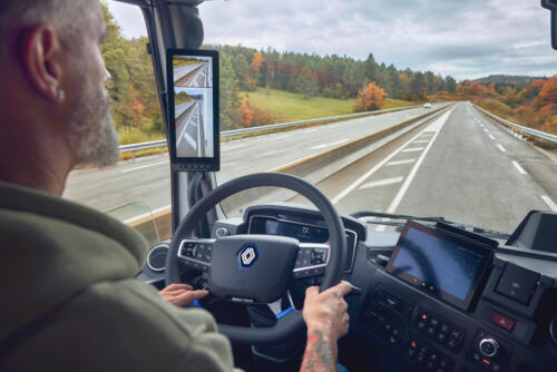 Renault Trucks E-Tech T Camera Monitor System
