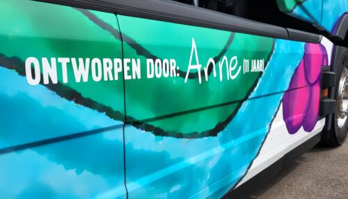Volvo FH Aero ontworpen door 11-jarige Anne (2)