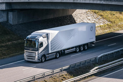 Volvo Trucks Volvo FH 2