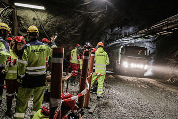 zelfrijdende-volvo-fmx-360x240.jpg