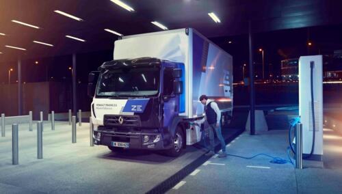 Renault Trucks D ZE wordt opgeladen