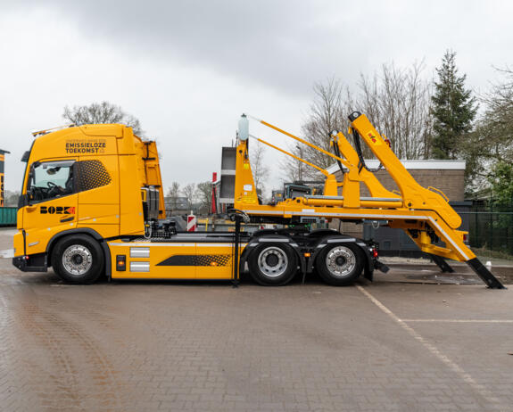 Volvo FMX Bork Groep-header-2 Volvo FMX Bork Groep-header-2