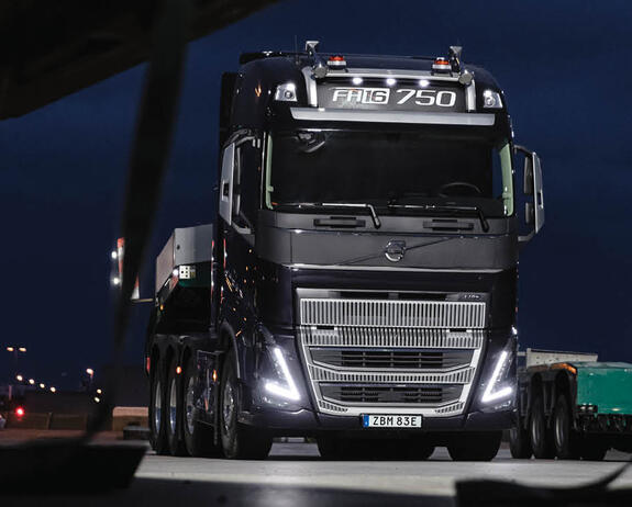 nijwa-nieuwe-volvo-fh16-2560.jpg nijwa-nieuwe-volvo-fh16-2560.jpg