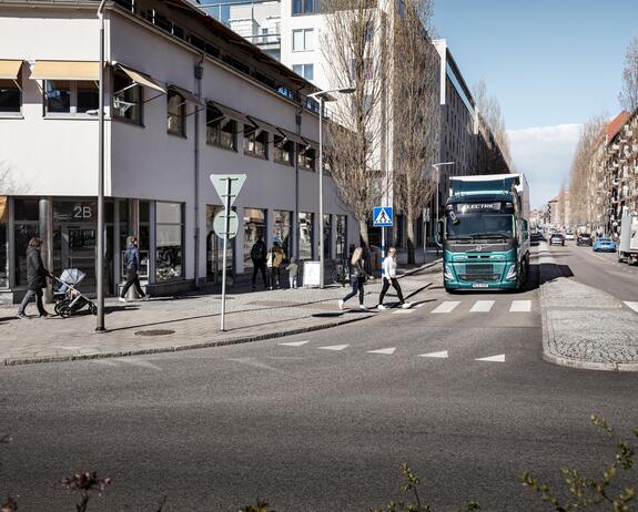 Nijwa-Volvo-FM-Electric-010 Nijwa-Volvo-FM-Electric-010
