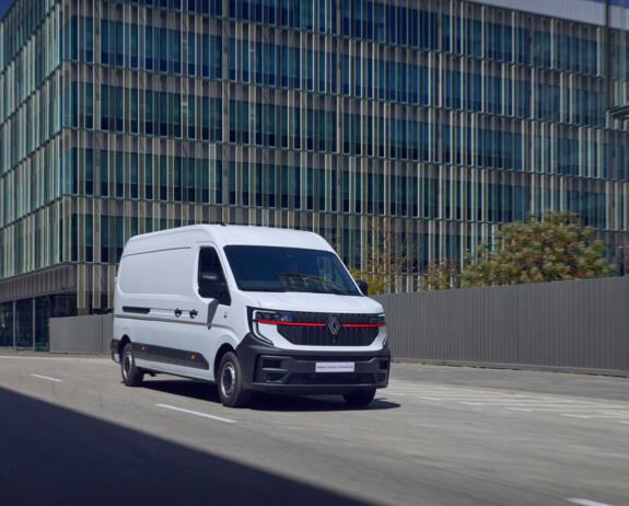 Nijwa-renault-master-e-tech-in-de-stad Nijwa-renault-master-e-tech-in-de-stad
