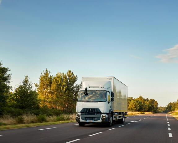 Renault Trucks D road