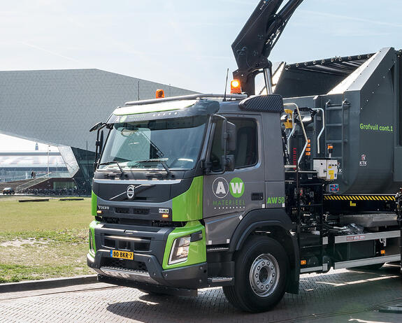 vijftigste-volvo-truck-2560.jpg vijftigste-volvo-truck-2560.jpg