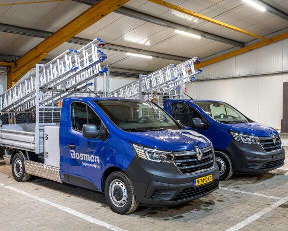 Renault Bedrijfswagens Bosman IJsselmuiden Renault Bedrijfswagens Bosman IJsselmuiden