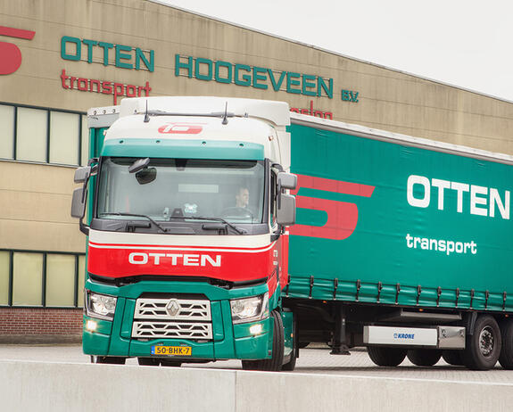 renault-trucks-t-otten-transport-1199.jpg