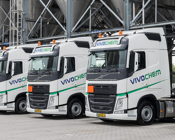vivochem-volvo-fh-midliftas-2560.jpg vivochem-volvo-fh-midliftas-2560.jpg