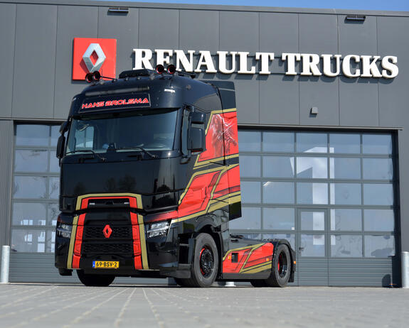 Renault-Trucks-T-High-EVO Renault-Trucks-T-High-EVO
