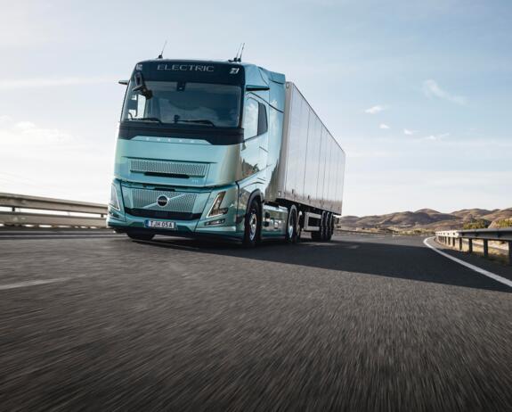 Volvo FH Aero Electric extended range