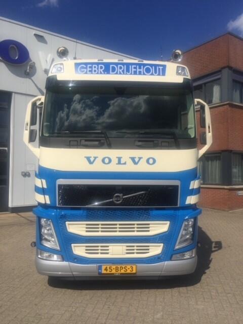 drijfhout2.jpg drijfhout2.jpg