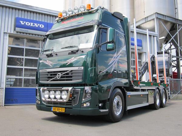 hagedoorn rondhout transport bz-xr-03.jpg hagedoorn rondhout transport bz-xr-03.jpg