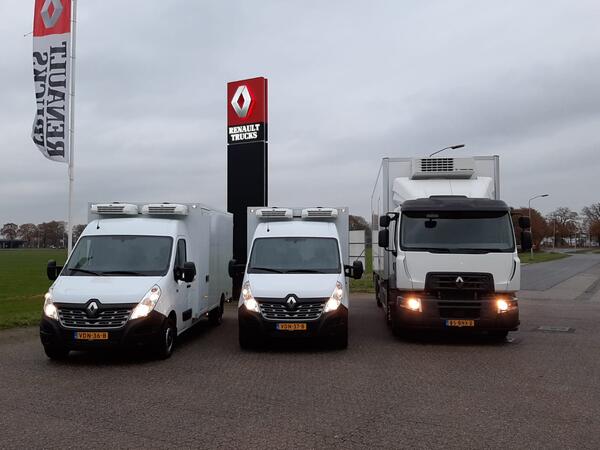 Foox0503.jpg Foox0503.jpg