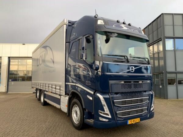 Foto aflevering van der Sluis Foto aflevering van der Sluis