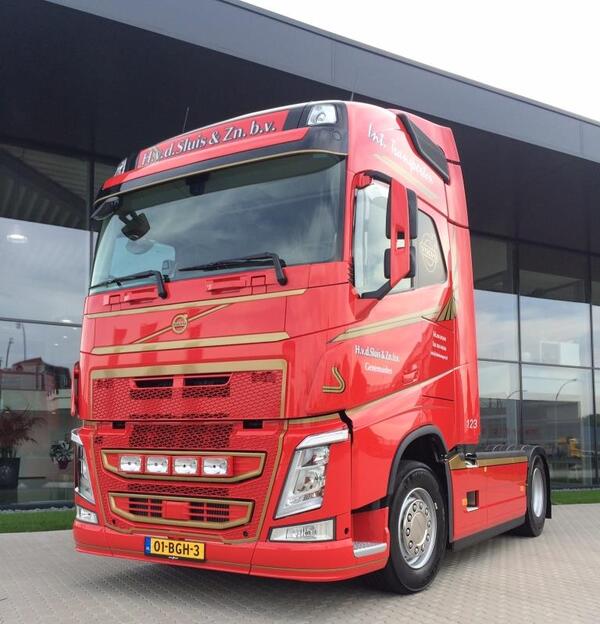 Van_der_sluis_genemuiden.jpg Van_der_sluis_genemuiden.jpg