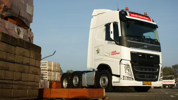 raab_trekker.jpg raab_trekker.jpg