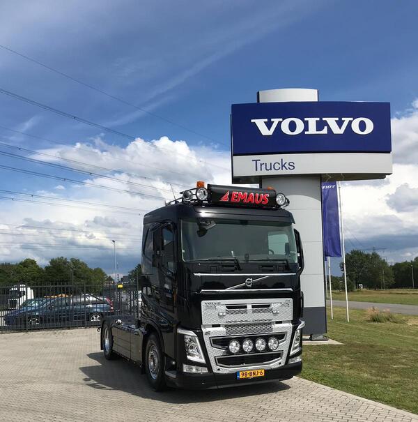 Emausplatdak030919.jpg Emausplatdak030919.jpg