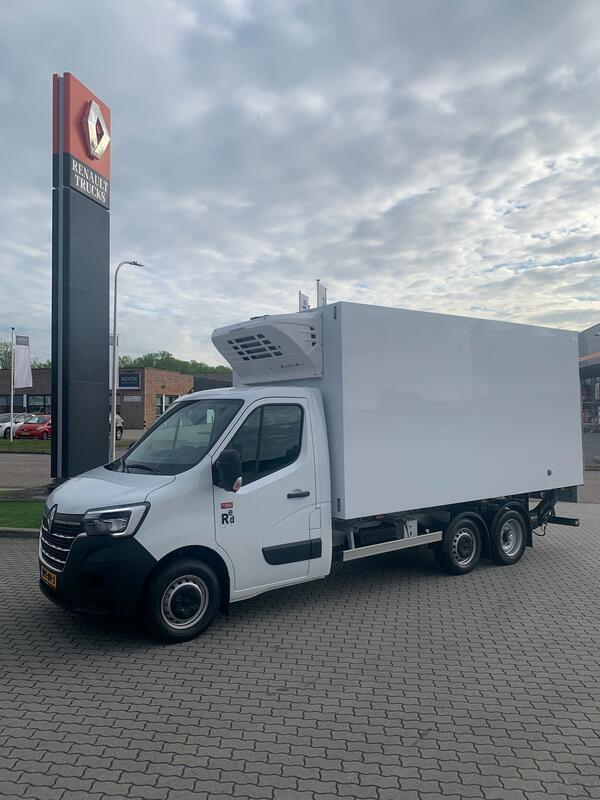 Hummel1305 Hummel1305