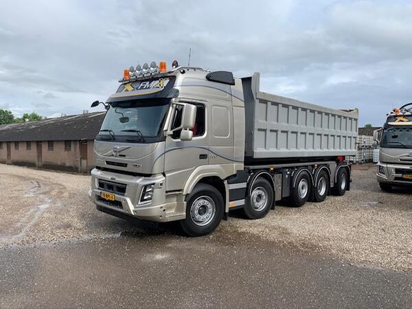 IMG_3725.jpg IMG_3725.jpg